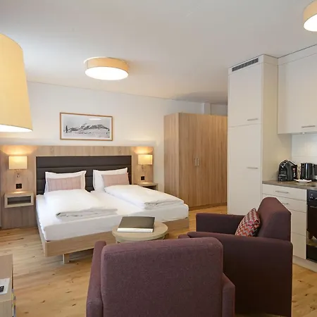 Pradas Brigels.1 Apartment Breíl
